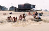 Allison_John_Emily_Shaq_Jen_and_Brian_build_sand_castles